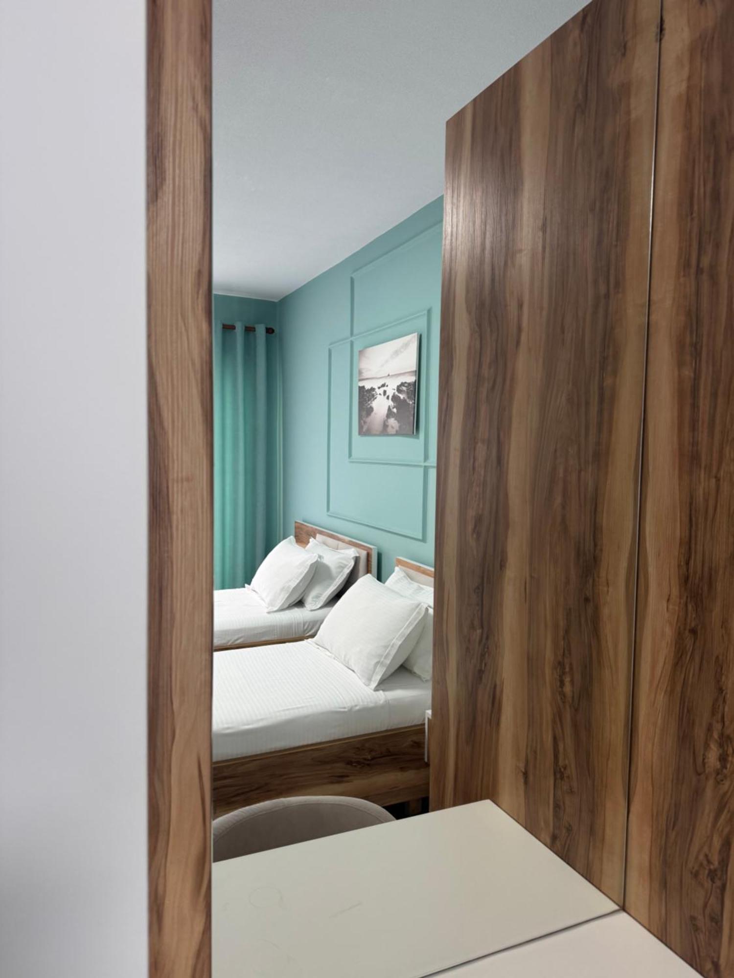 Compas Boutique Hotel Golem  Esterno foto