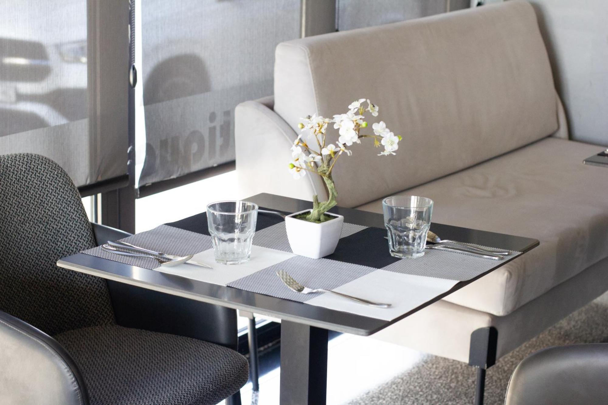 Compas Boutique Hotel Golem  Esterno foto